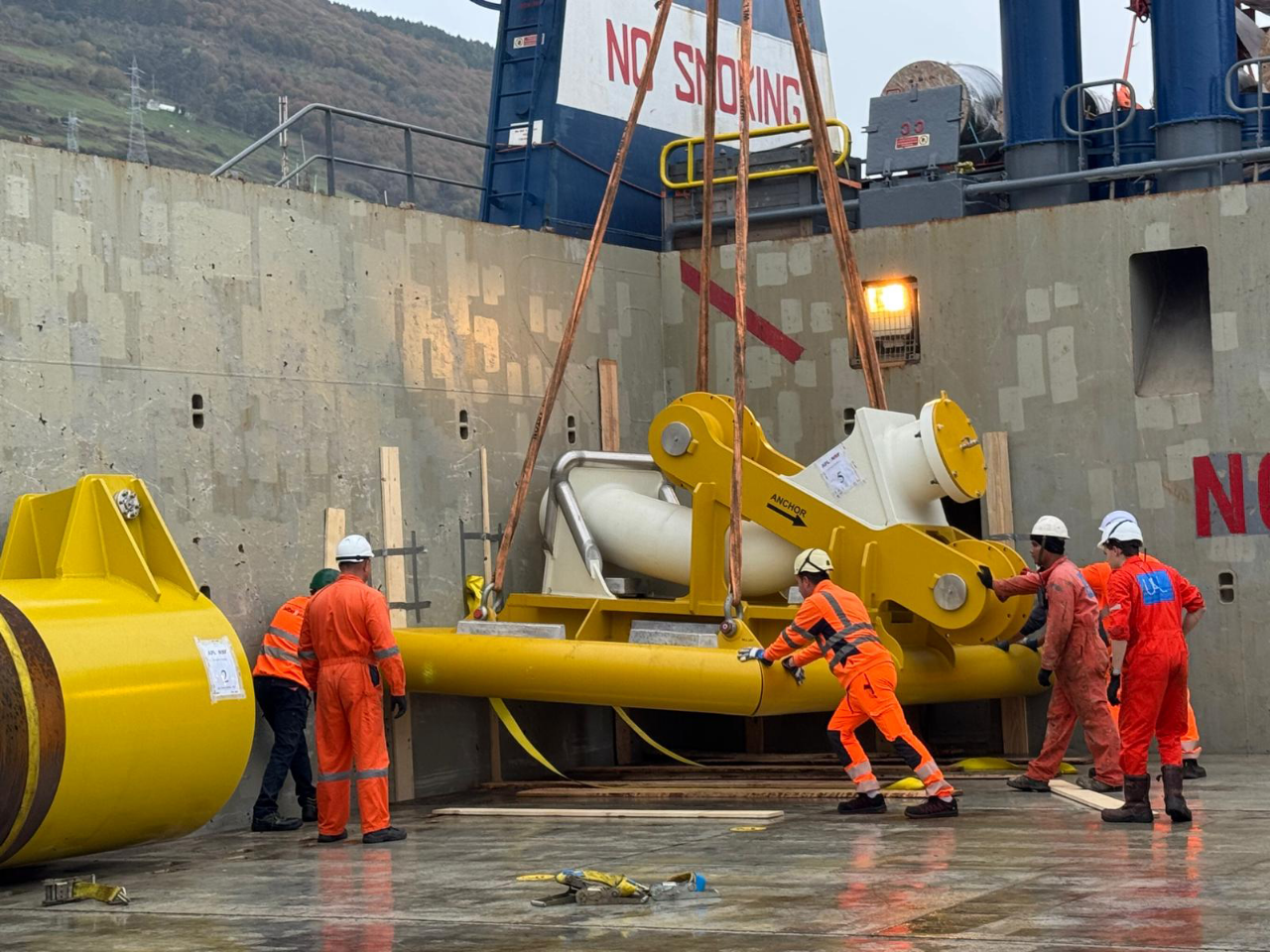 UAL Shipping - Breakbulk Heavy Cargo Load