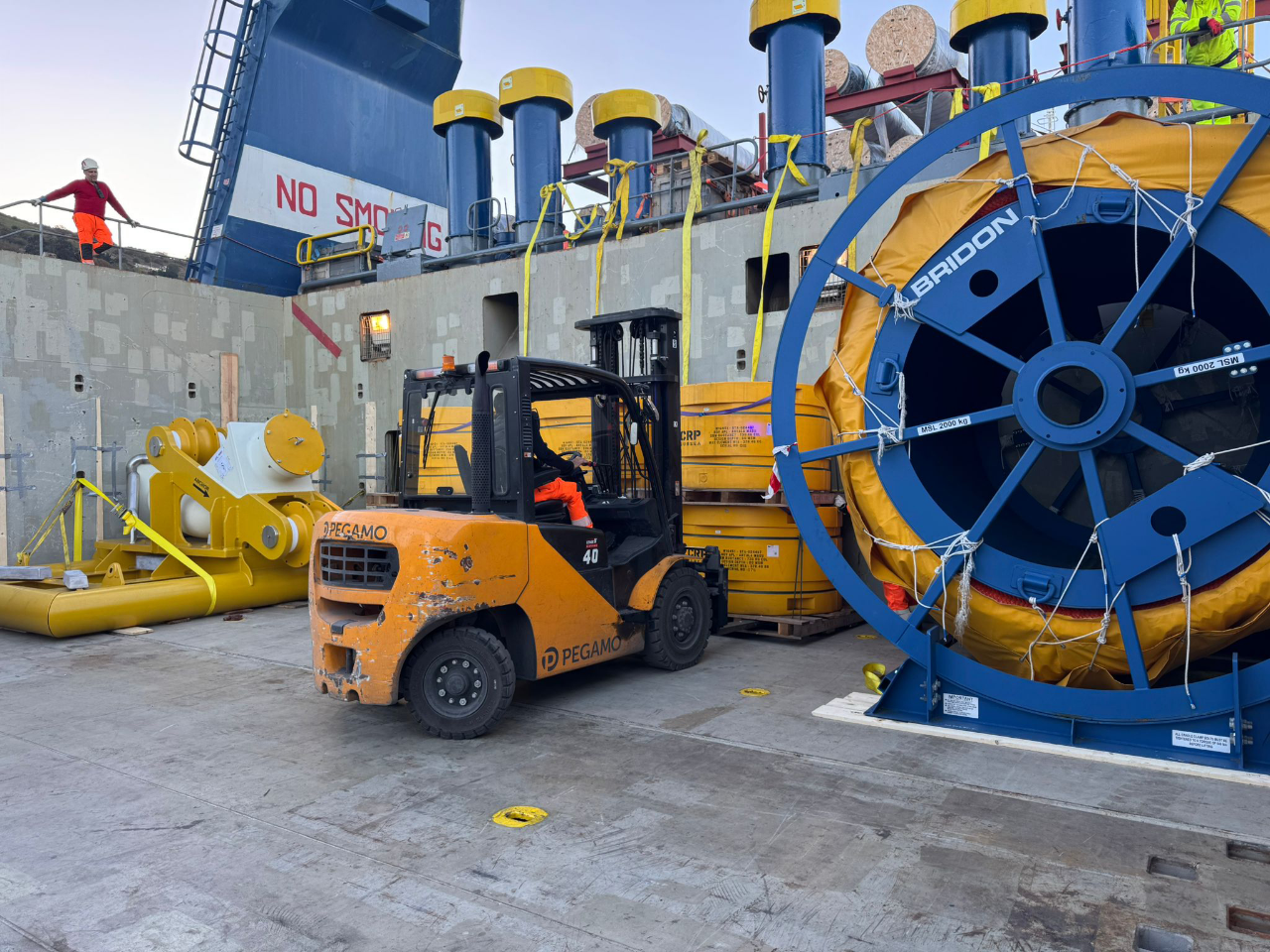 UBSL Carribbean Shipping Line - Breakbulk Heavy Cargo Load on Ship
